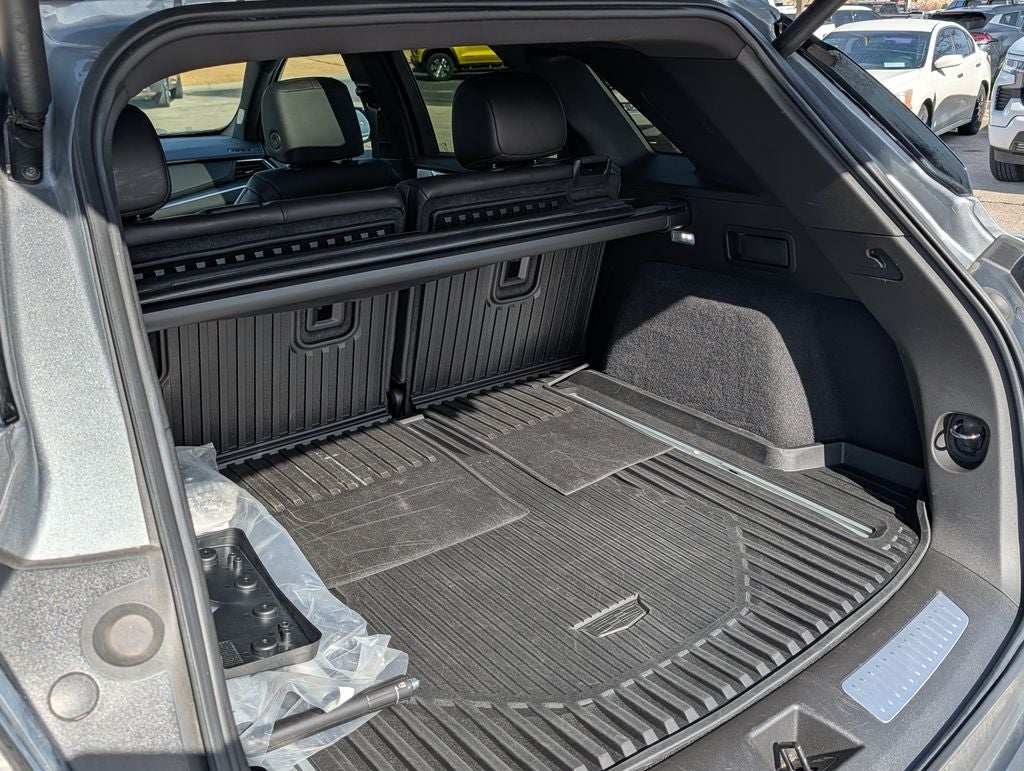 2024 Cadillac XT5 Sport