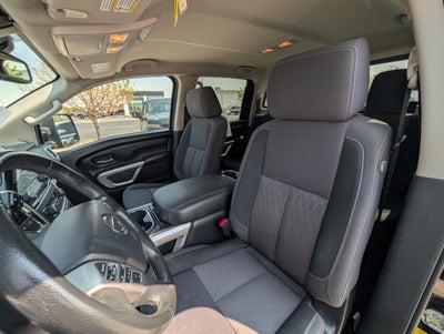2021 Nissan Titan SV