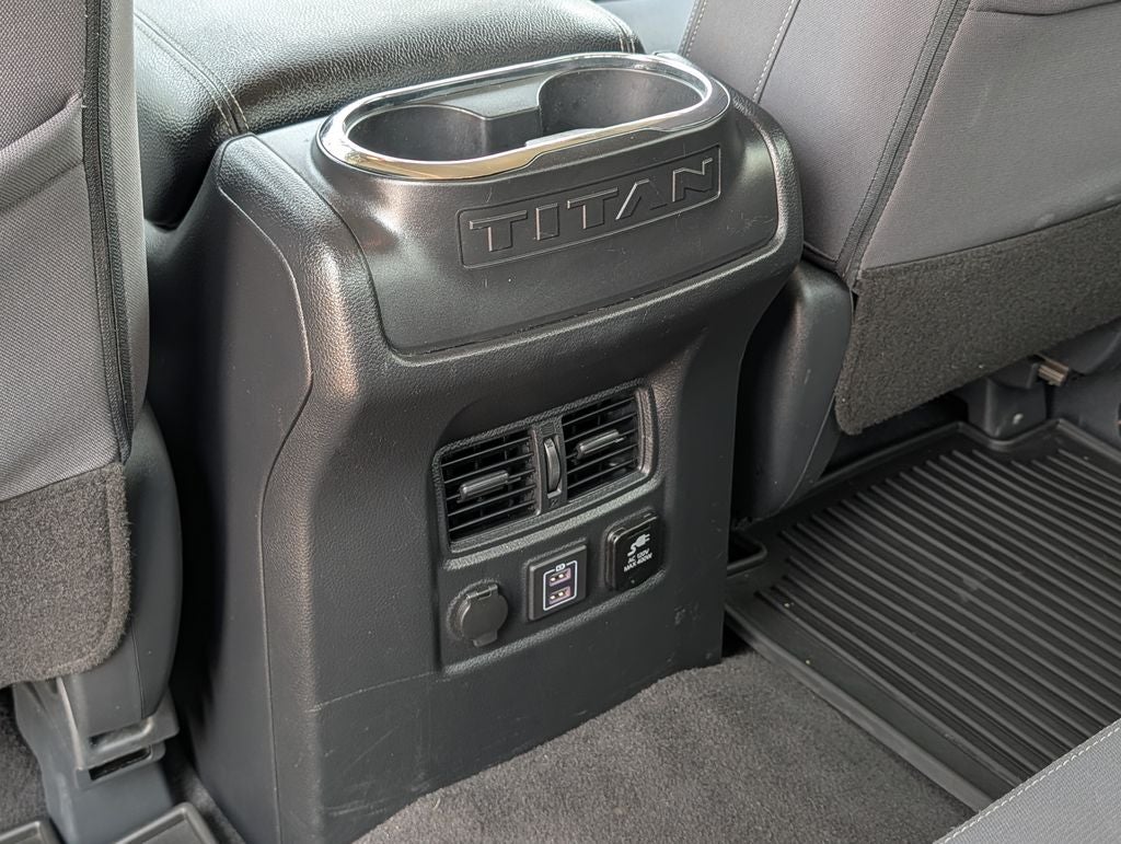 2021 Nissan Titan SV