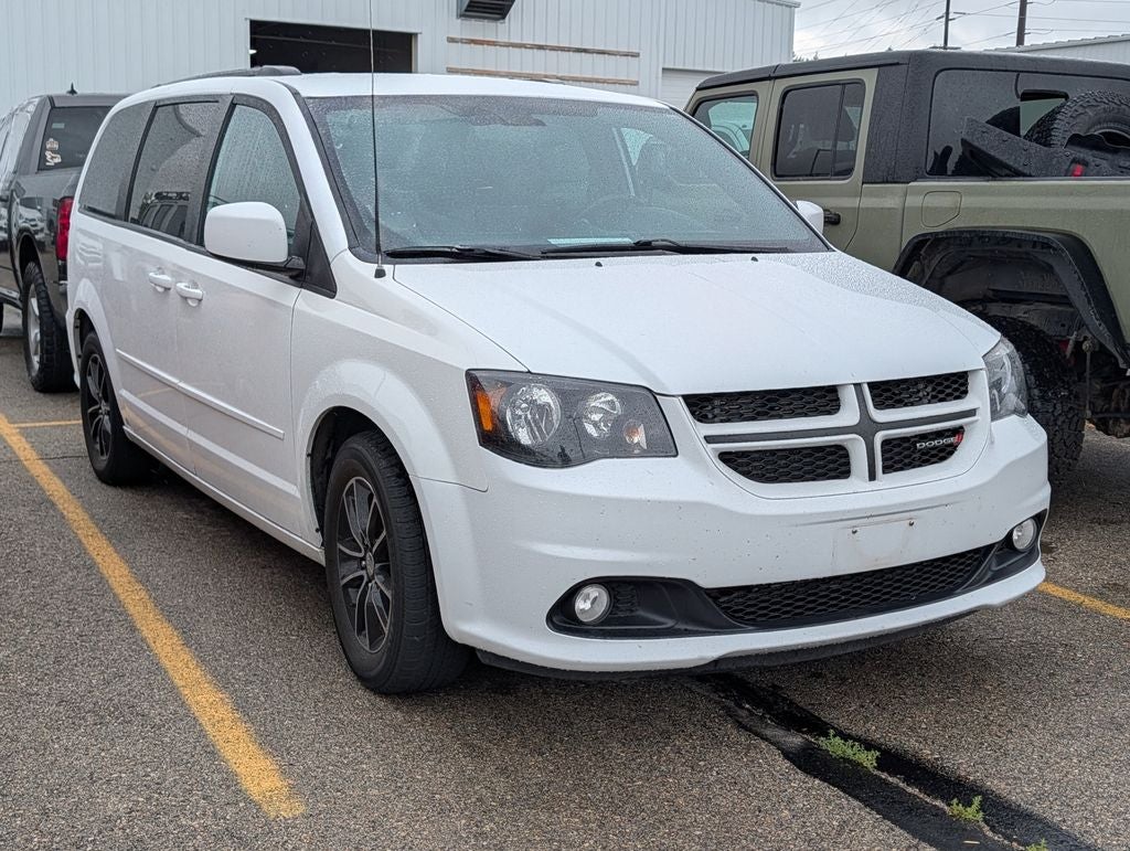 2016 Dodge Grand Caravan R/T