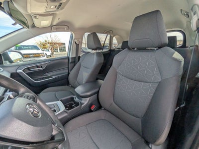 2025 Toyota RAV4 XLE AWD