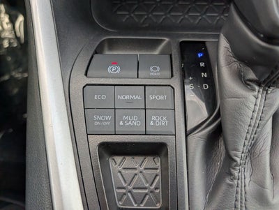 2025 Toyota RAV4 XLE AWD