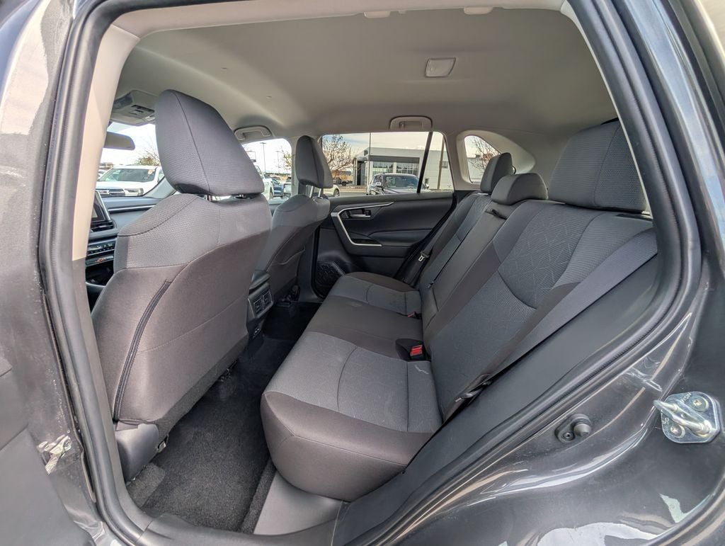 2025 Toyota RAV4 XLE AWD