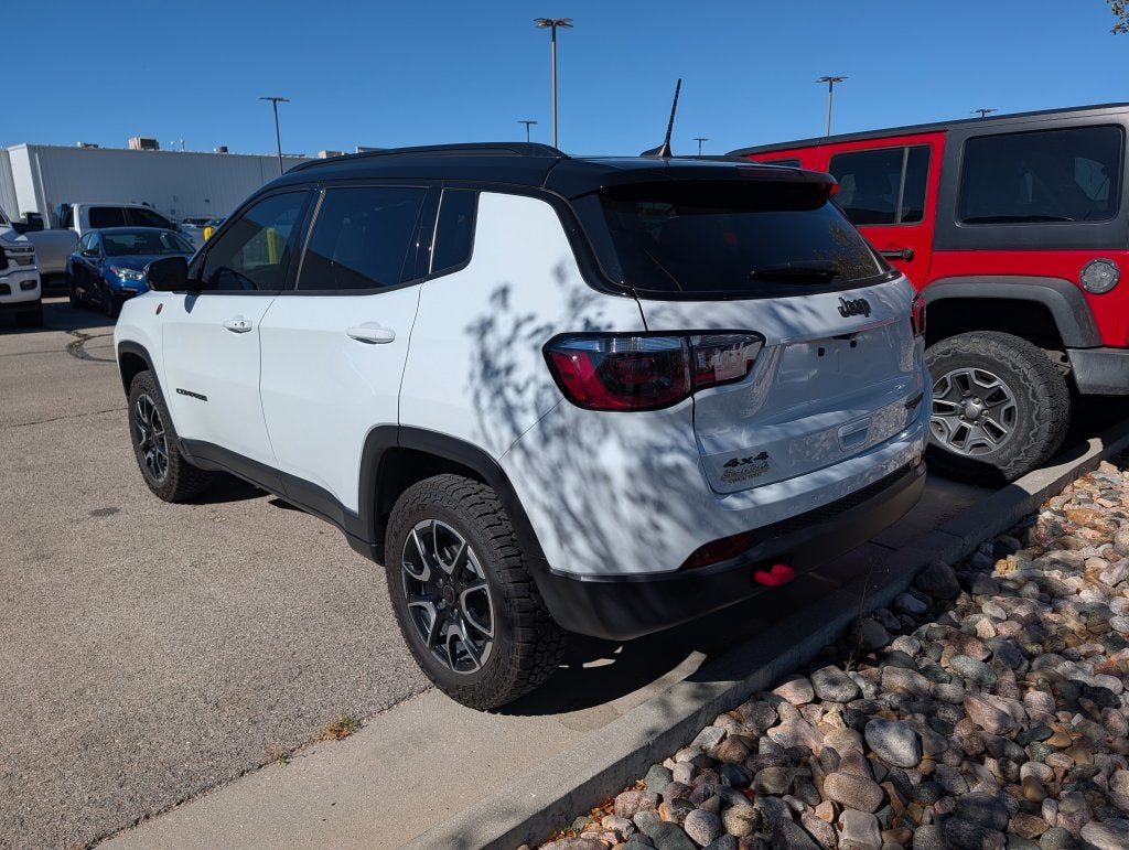 2025 Jeep Compass Trailhawk