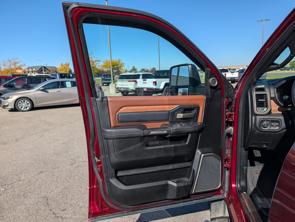 2024 RAM 2500 Limited Longhorn Crew Cab 4x4 6'4' Box