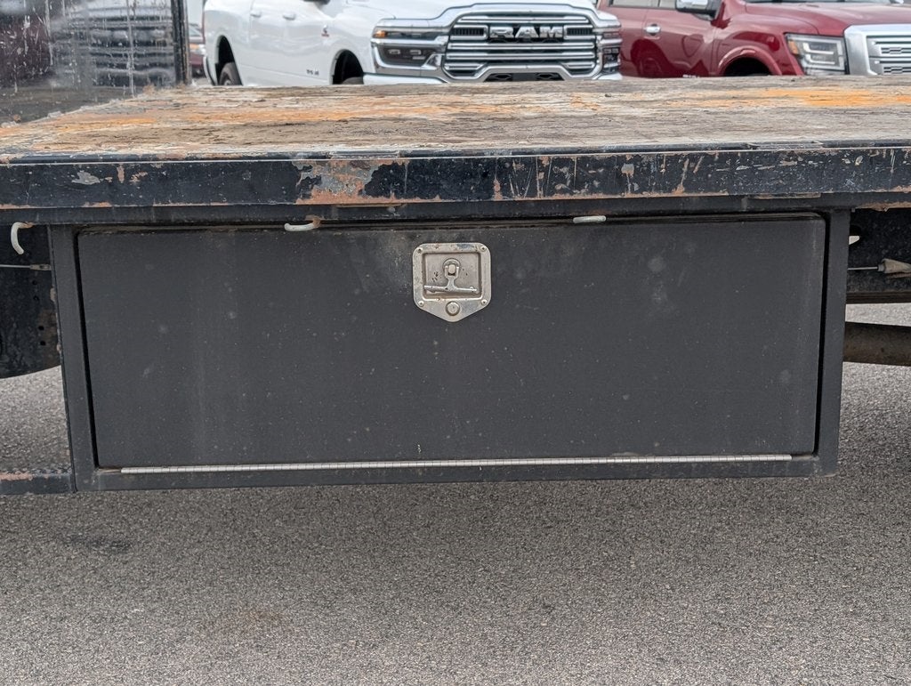 2014 RAM 5500HD Tradesman Flatbed 4X4