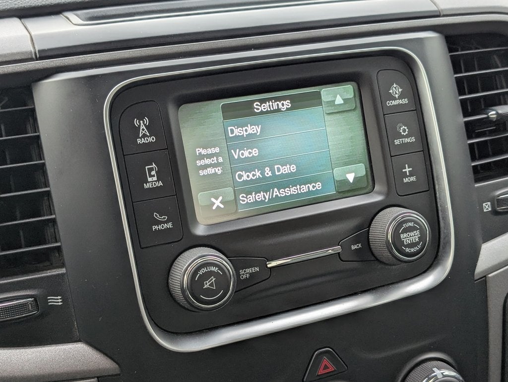 2014 RAM 5500HD Tradesman Flatbed 4X4