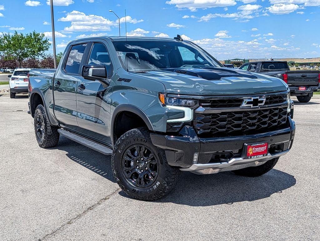 2025 Chevrolet Silverado 1500 ZR2
