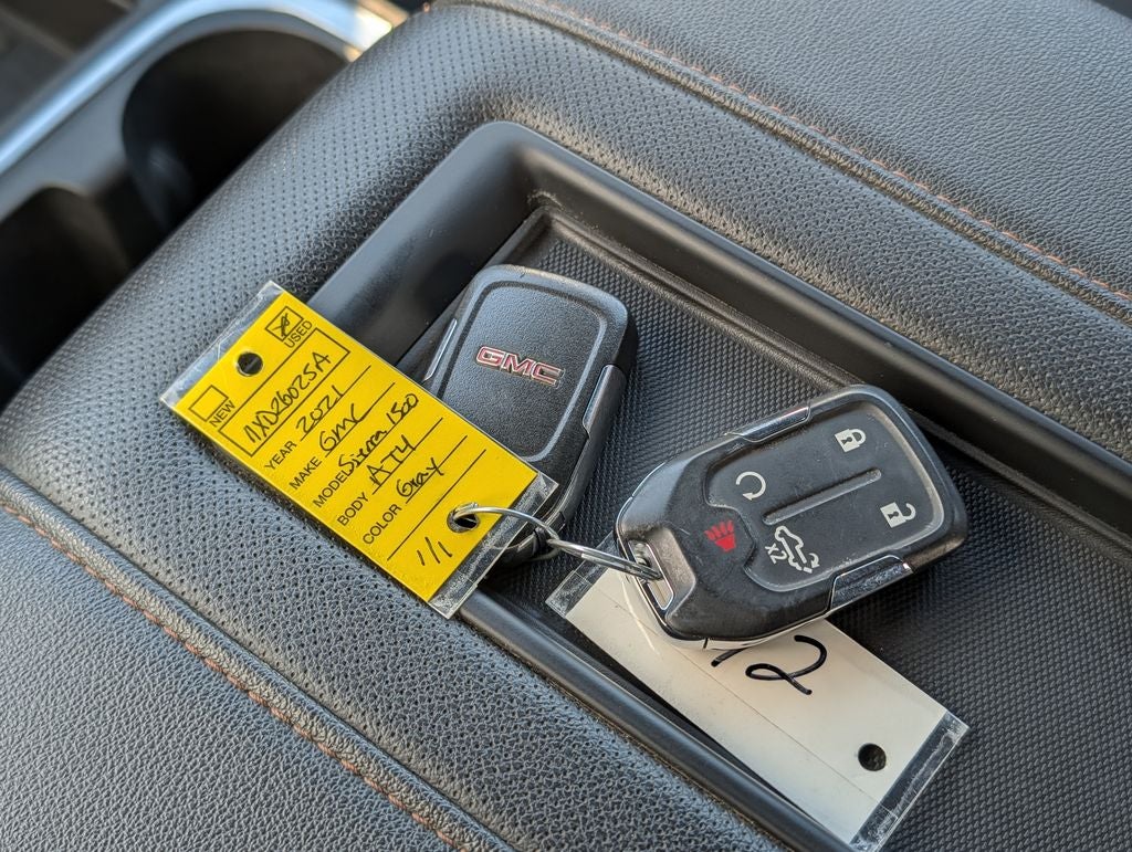 2021 GMC Sierra 1500 AT4