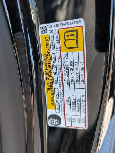 2023 GMC Sierra 1500 SLT