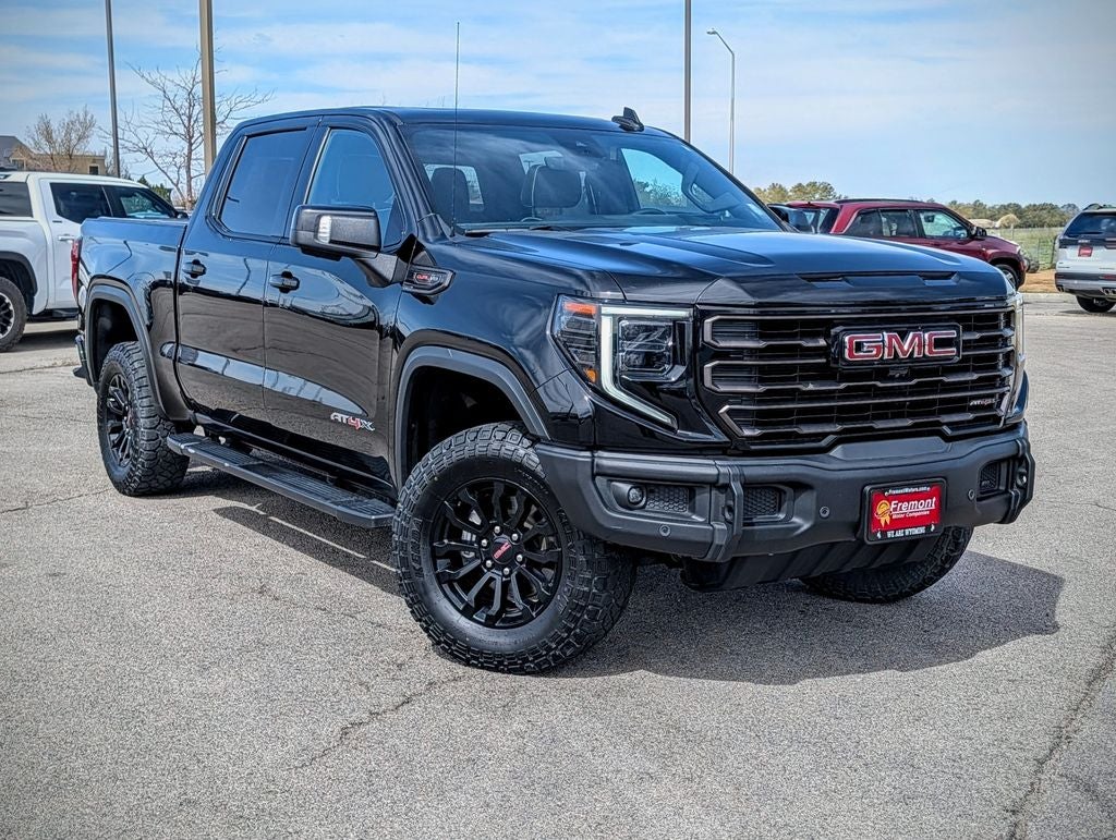 2023 GMC Sierra 1500 AT4X