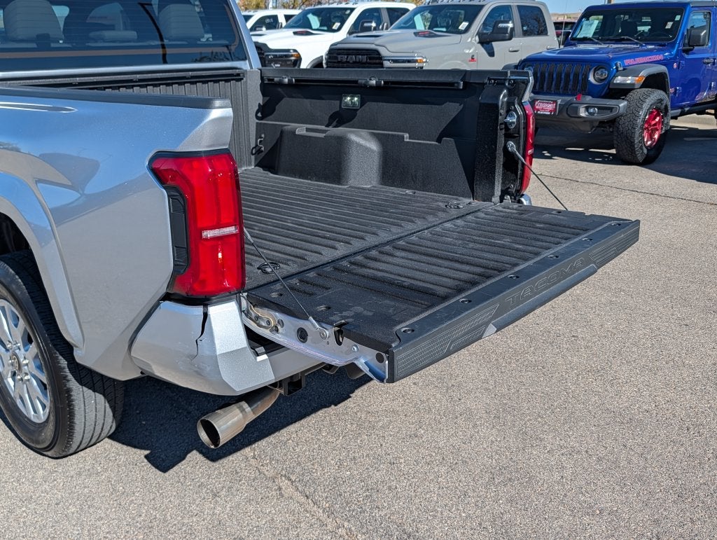 2025 Toyota Tacoma SR5