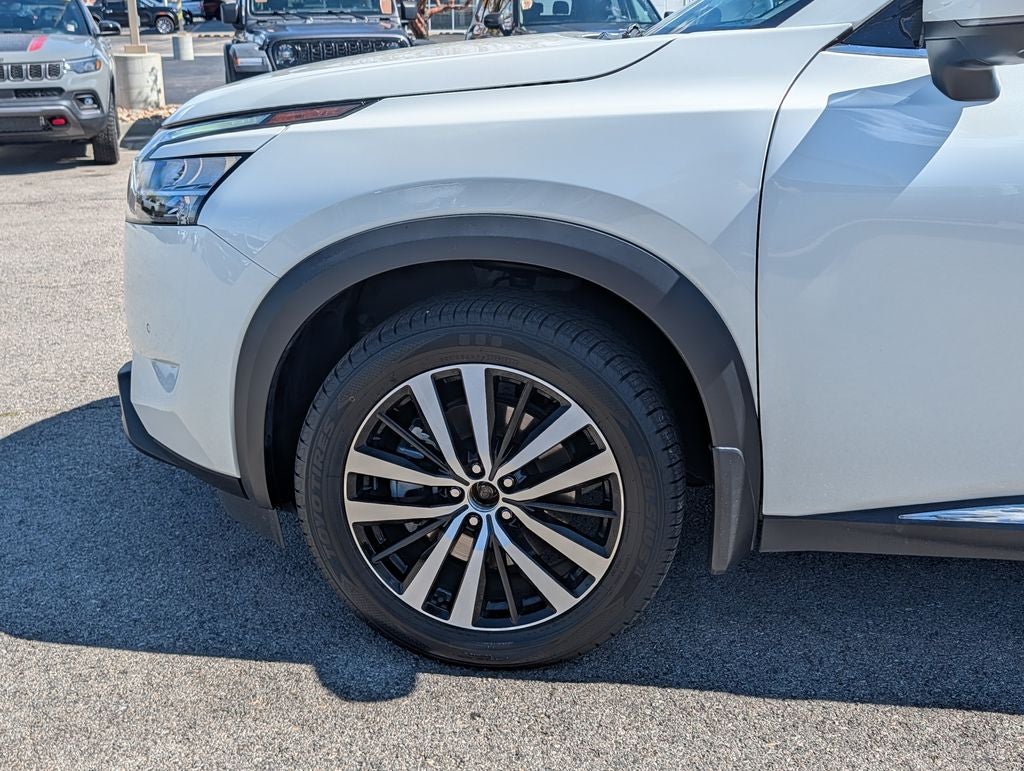 2024 Nissan Pathfinder Platinum