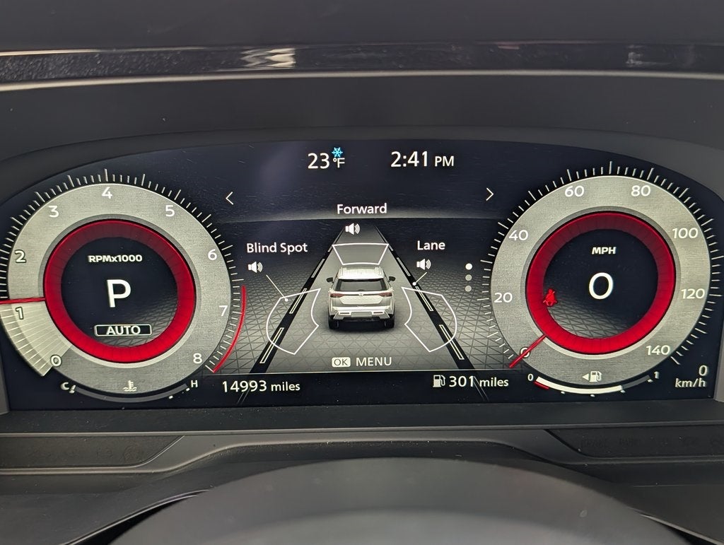 2024 Nissan Pathfinder Platinum