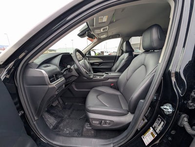 2025 Toyota Grand Highlander XLE