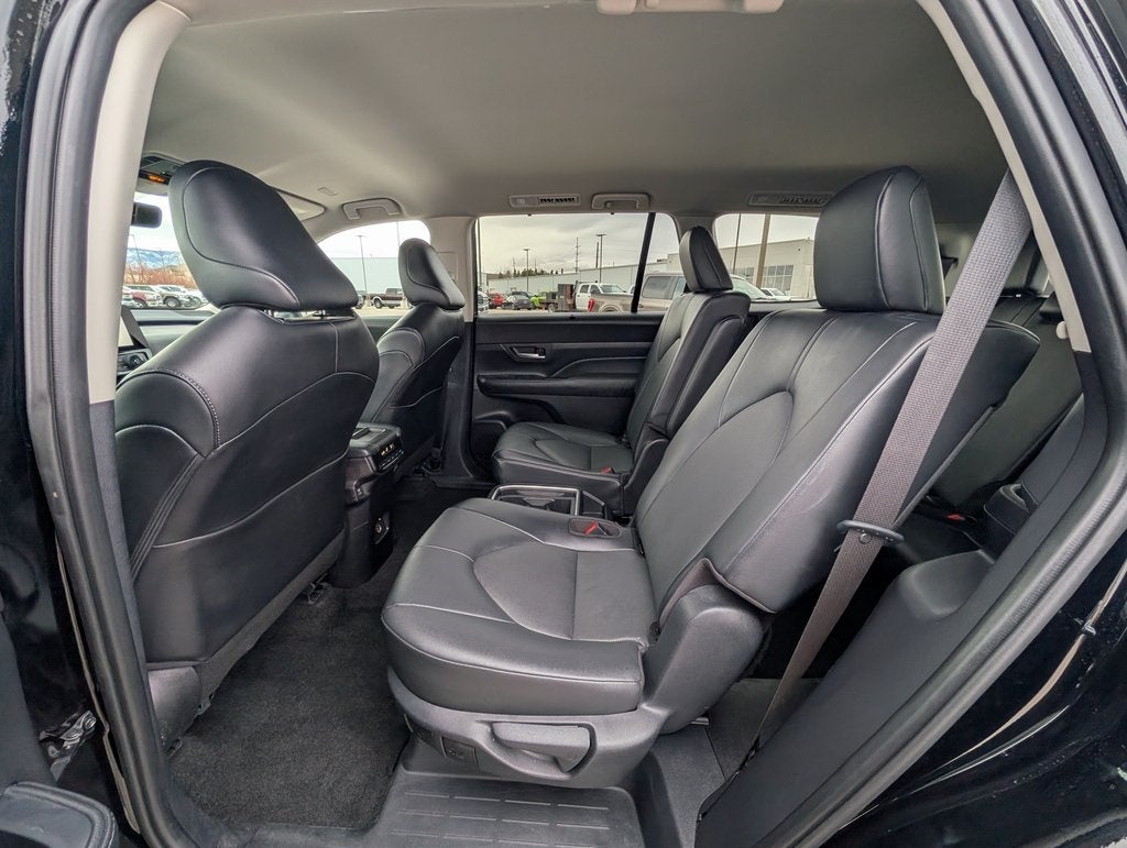 2025 Toyota Grand Highlander XLE