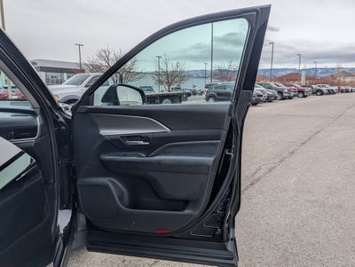 2025 Toyota Grand Highlander XLE