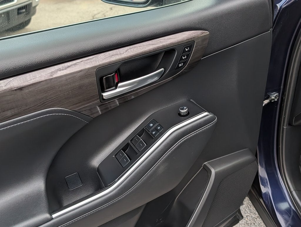 2022 Toyota Highlander Limited AWD
