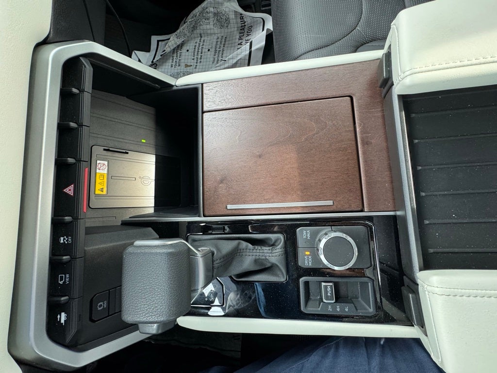 2024 Toyota Tundra Hybrid Capstone