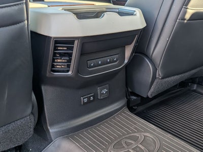 2024 Toyota Tundra Hybrid Capstone