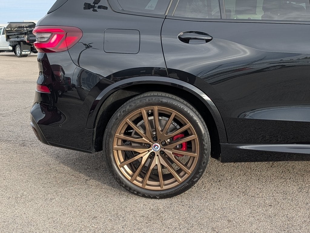 2023 BMW X5 M50i