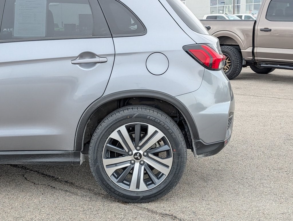 2024 Mitsubishi Outlander Sport Base
