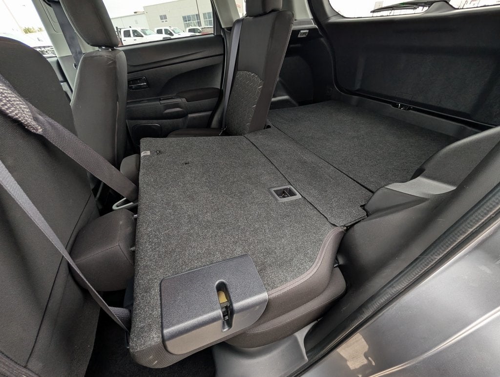 2024 Mitsubishi Outlander Sport Base