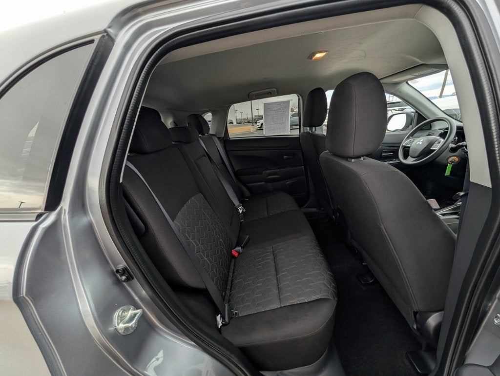 2024 Mitsubishi Outlander Sport Base