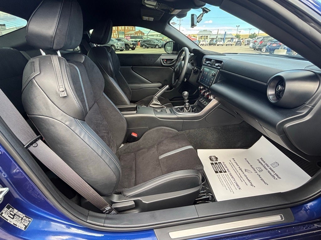 2025 Toyota GR86 Premium