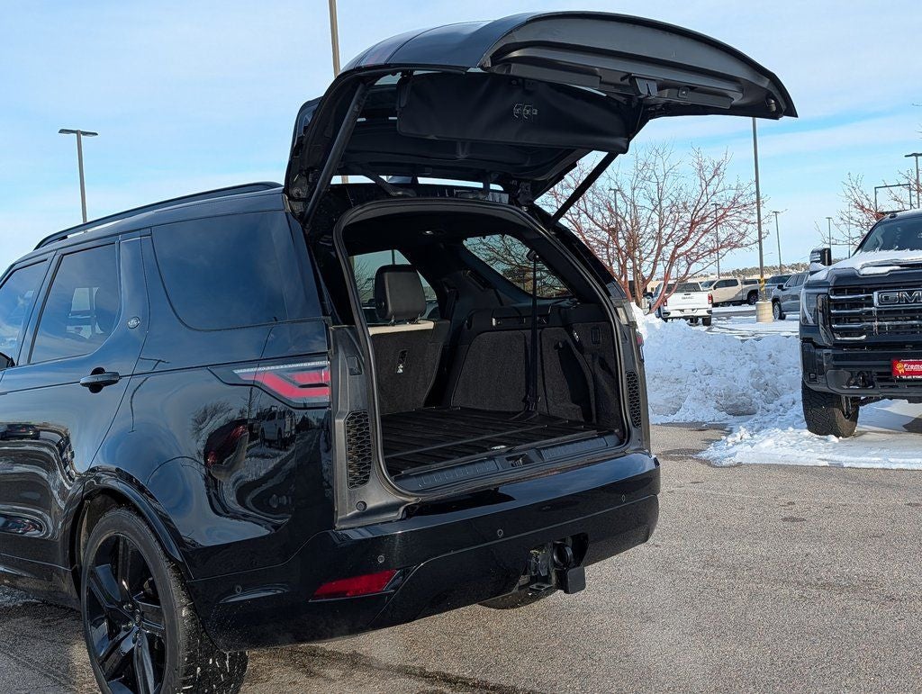 2023 Land Rover Discovery S R-Dynamic