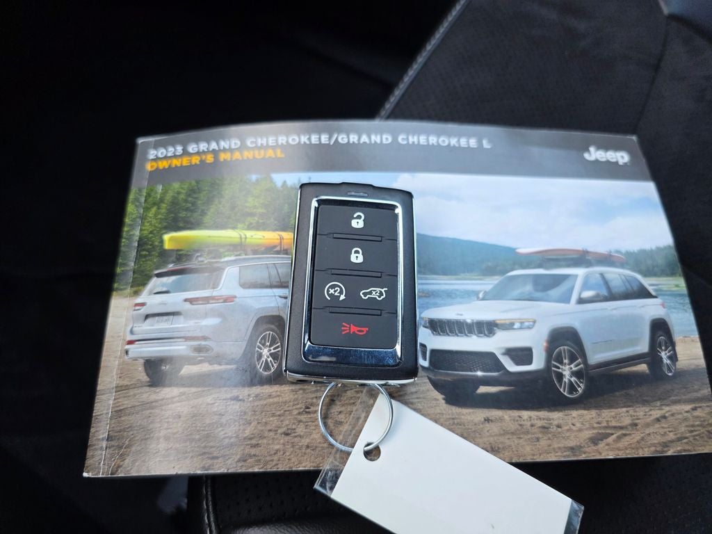 2023 Jeep Grand Cherokee L Altitude