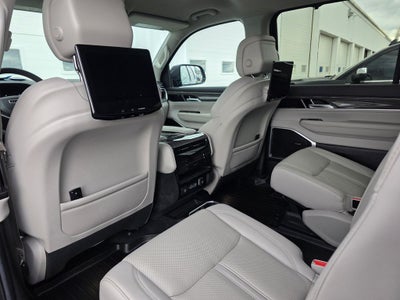 2022 Jeep Wagoneer Series III