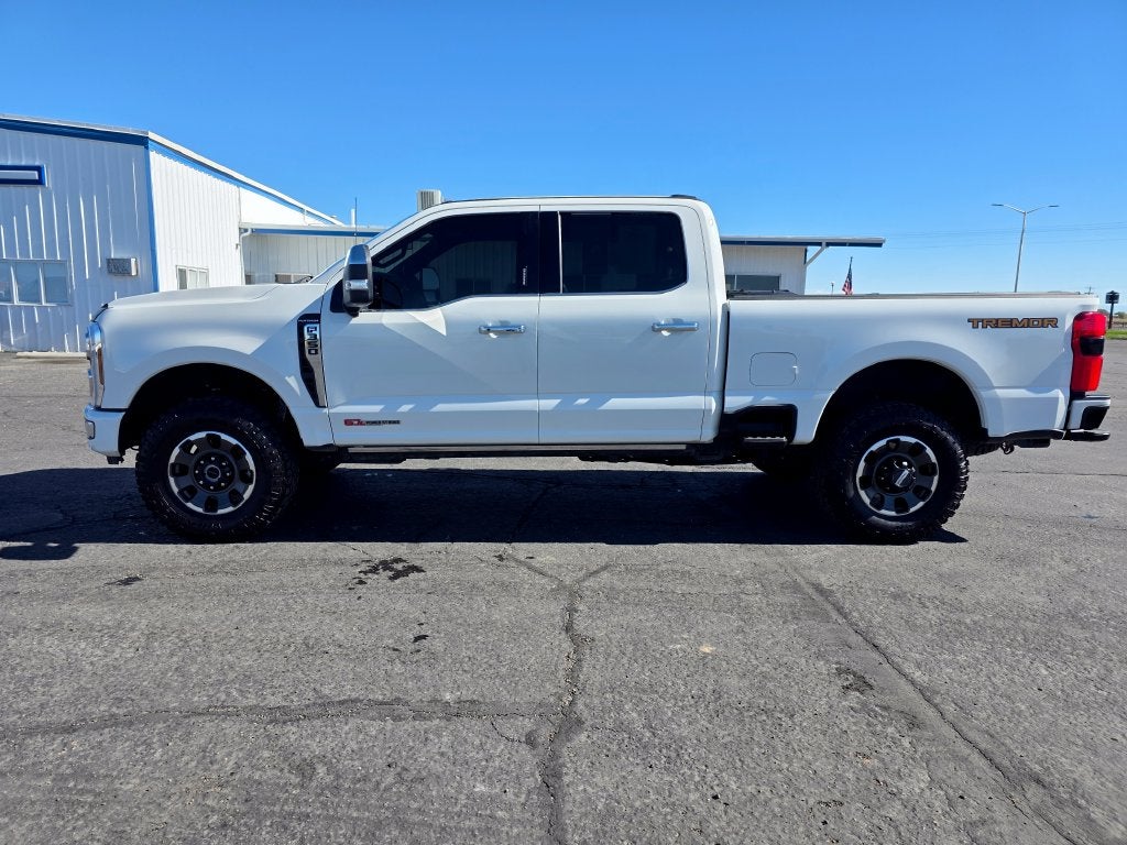2024 Ford F-350SD Platinum