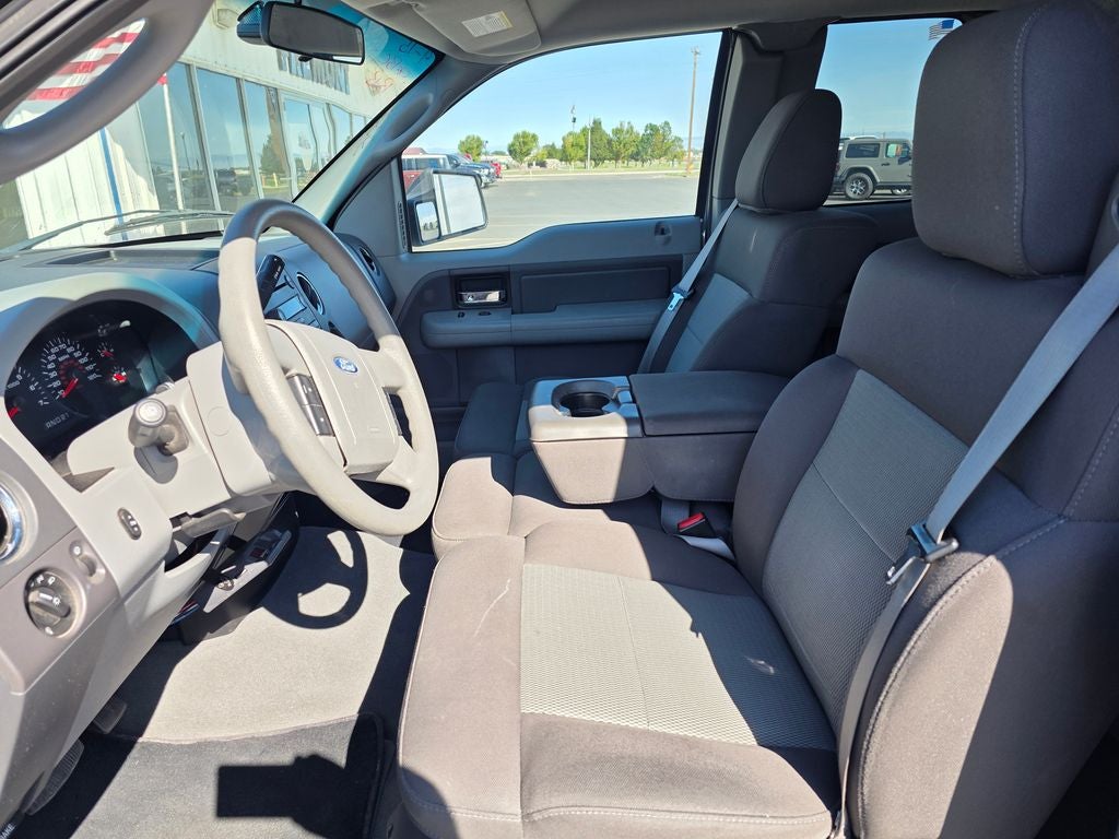 2005 Ford F-150 XLT