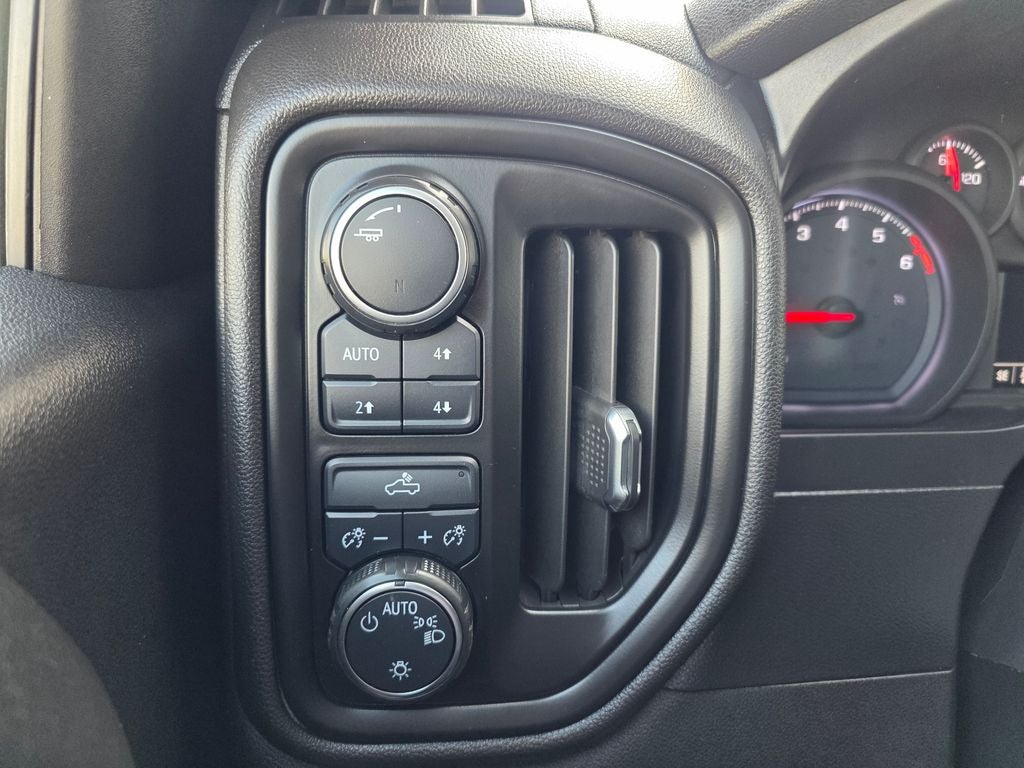 2019 Chevrolet Silverado 1500 Custom Trail Boss