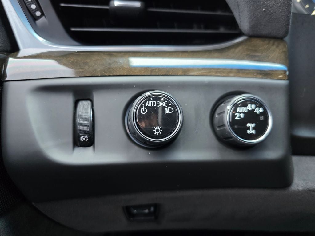 2019 Cadillac Escalade Platinum Edition