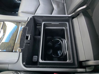 2019 Cadillac Escalade Platinum Edition