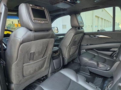2019 Cadillac Escalade Platinum Edition