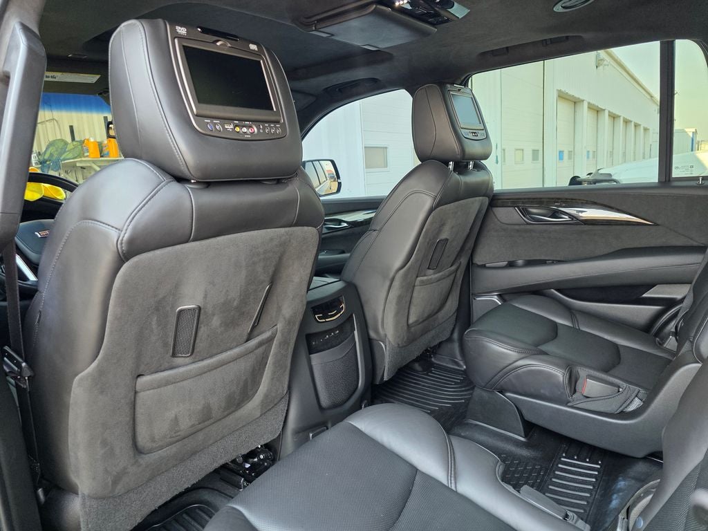 2019 Cadillac Escalade Platinum Edition