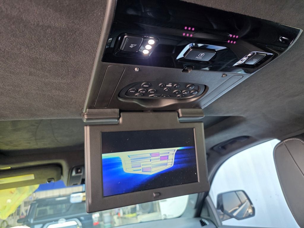 2019 Cadillac Escalade Platinum Edition