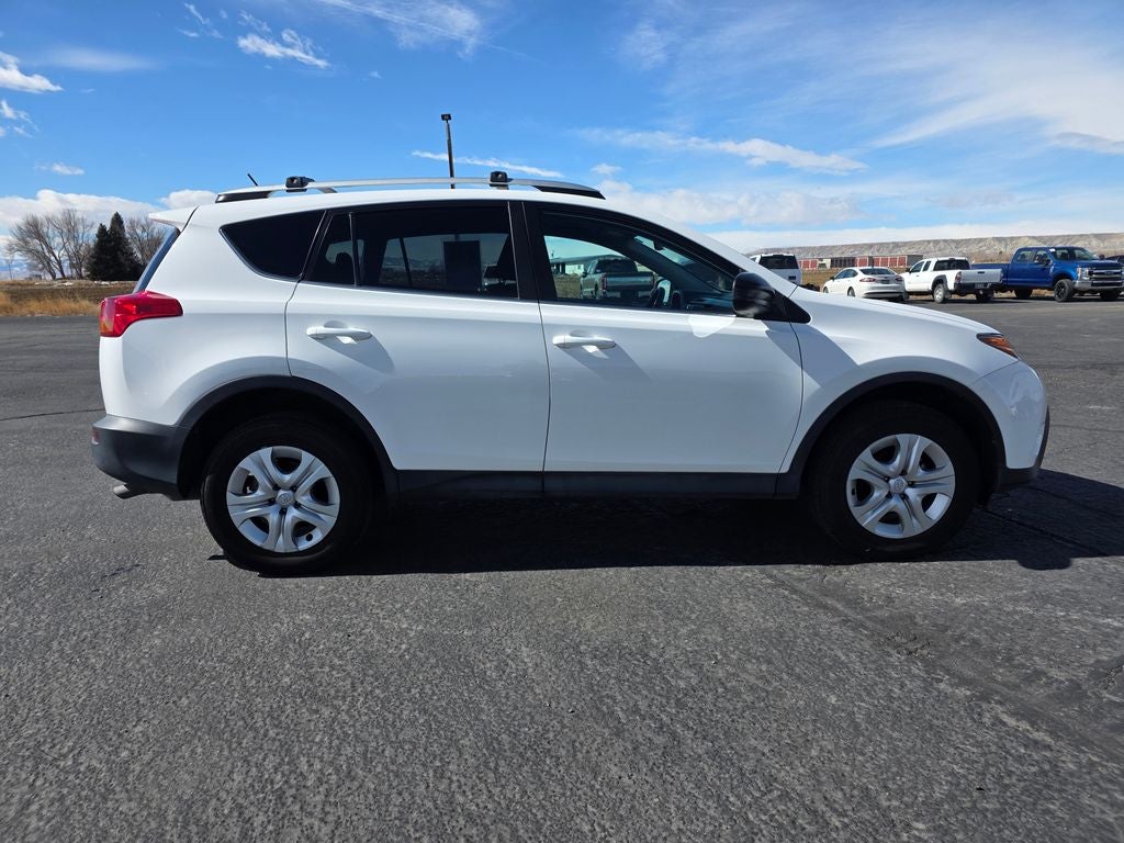 2015 Toyota RAV4 LE
