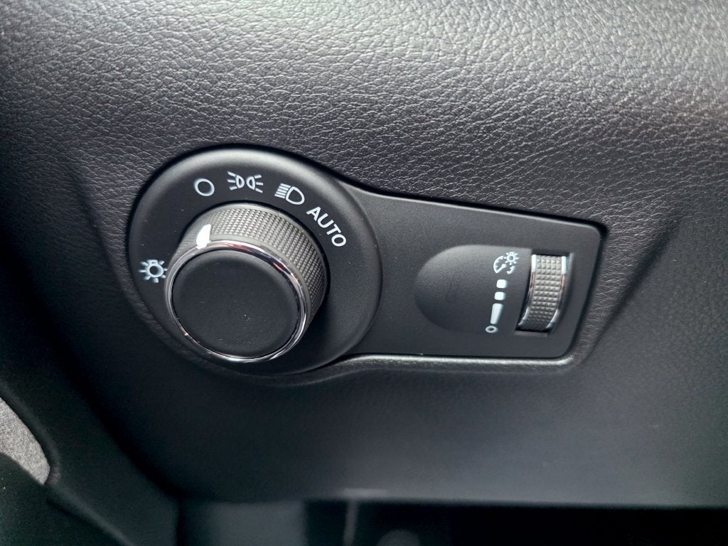 2023 Jeep Compass Sport