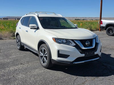 2020 Nissan Rogue SV