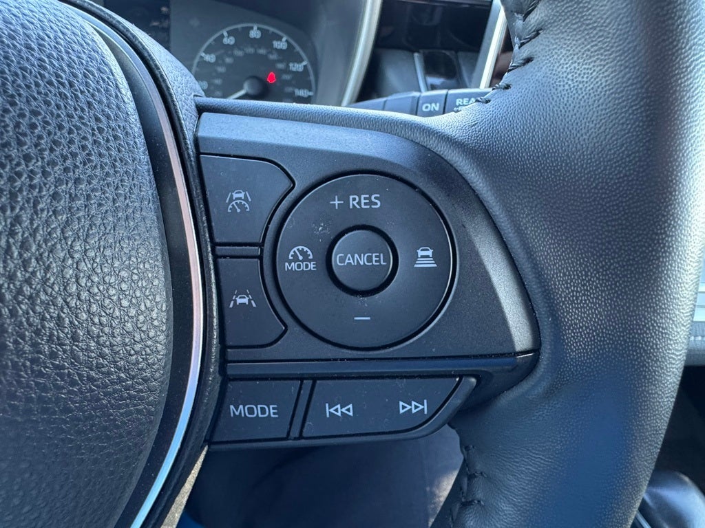 2024 Toyota Corolla Hatchback SE