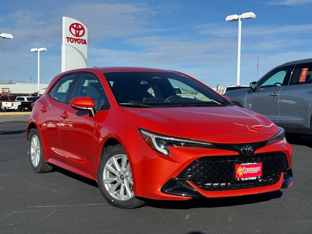 2024 Toyota Corolla Hatchback SE