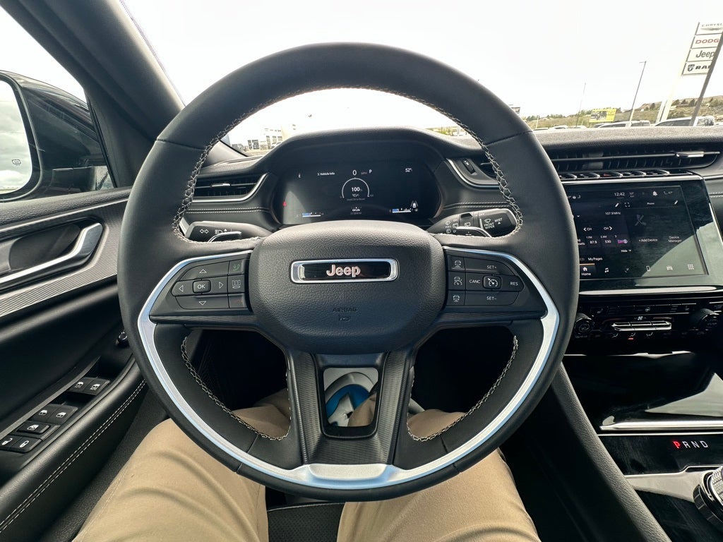 2024 Jeep Grand Cherokee Altitude