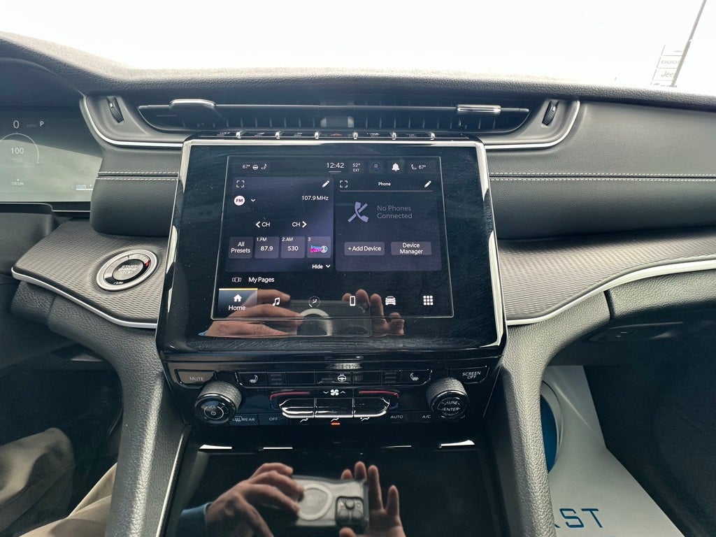 2024 Jeep Grand Cherokee Altitude