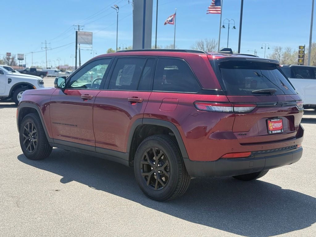 2025 Jeep Grand Cherokee Altitude