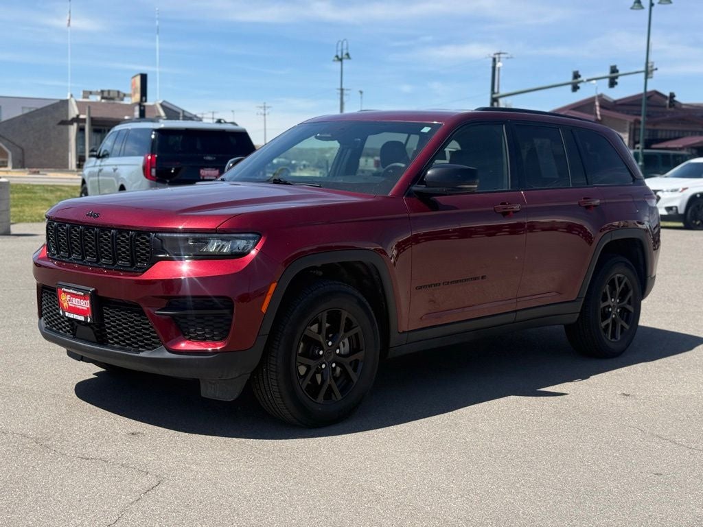 2025 Jeep Grand Cherokee Altitude