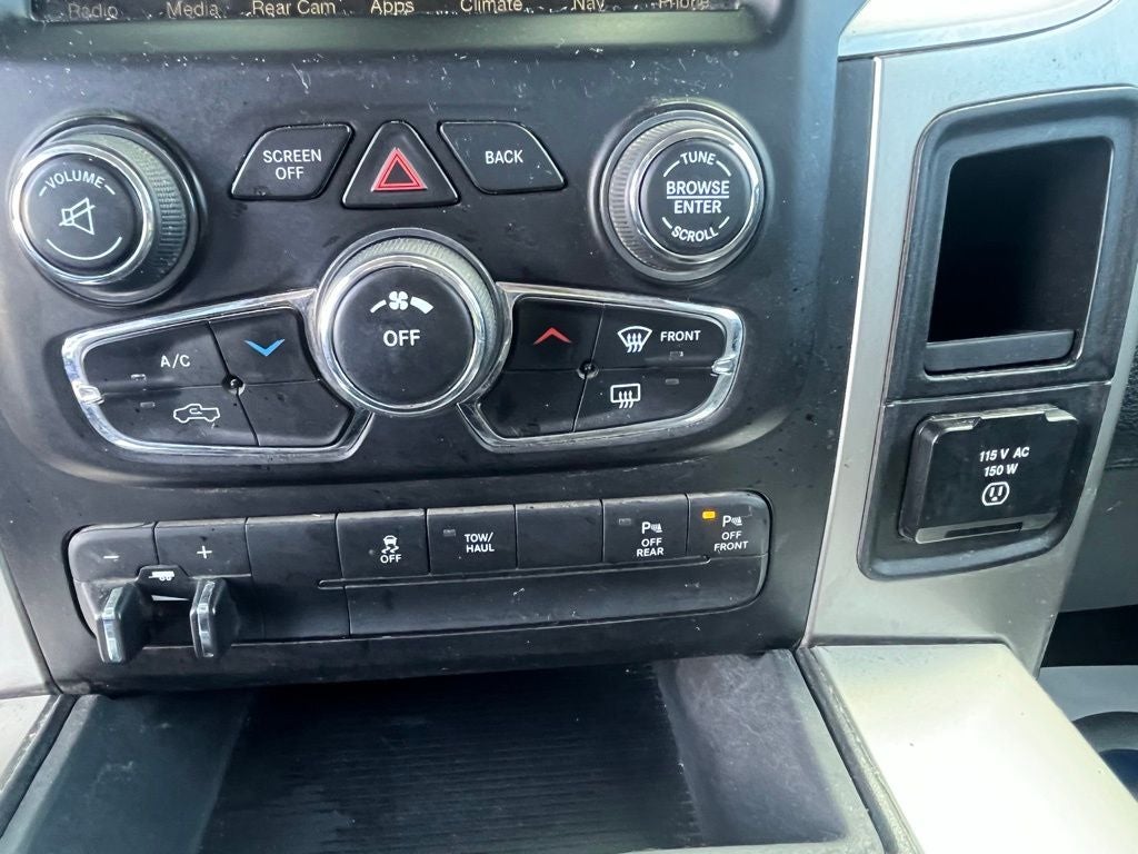 2016 RAM 1500 Big Horn